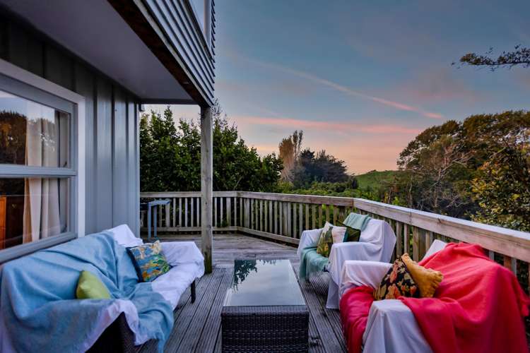 325 Tukapa Street Hurdon_16