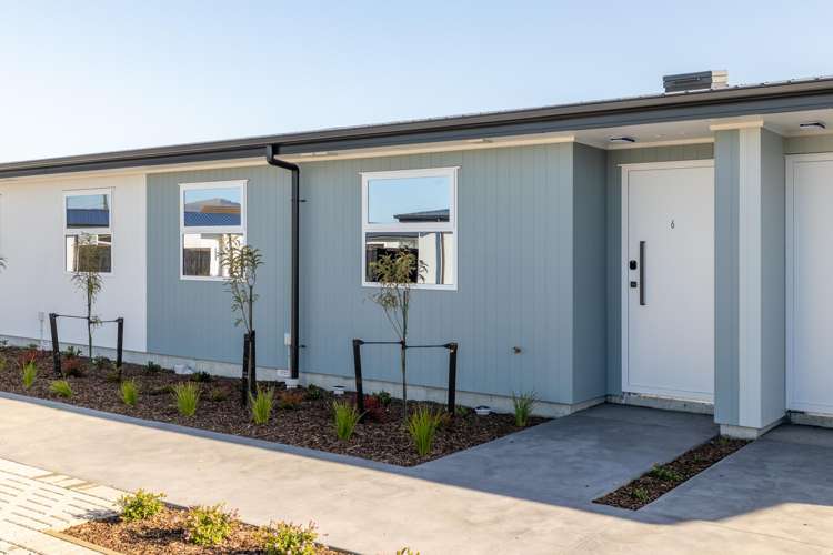 6/9c Cuffs Road Wainoni_8