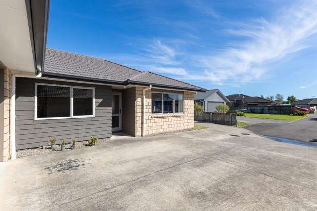 18B Georgia Grove Paraparaumu_1