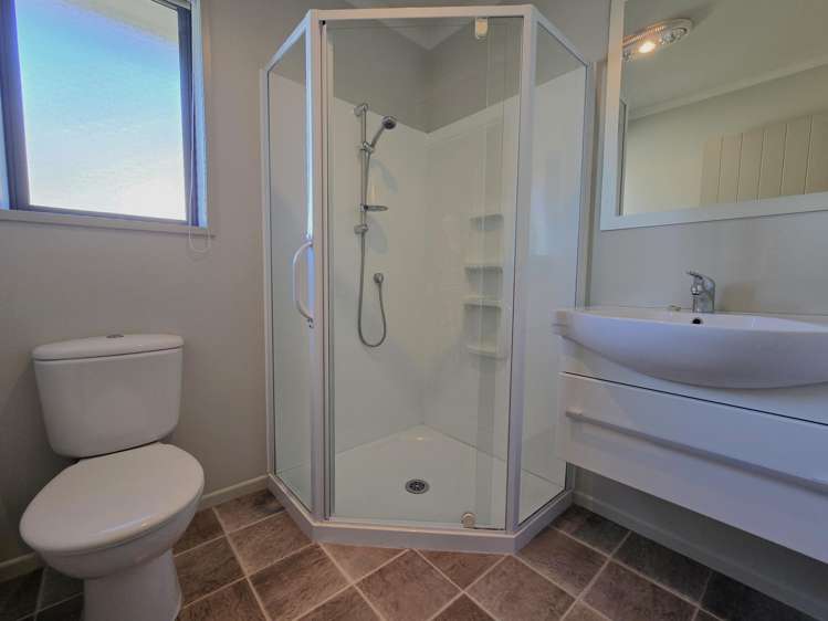 114 Sewell Street Hokitika_15