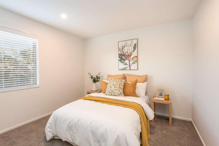 4/6 Strauss Place Somerfield_12