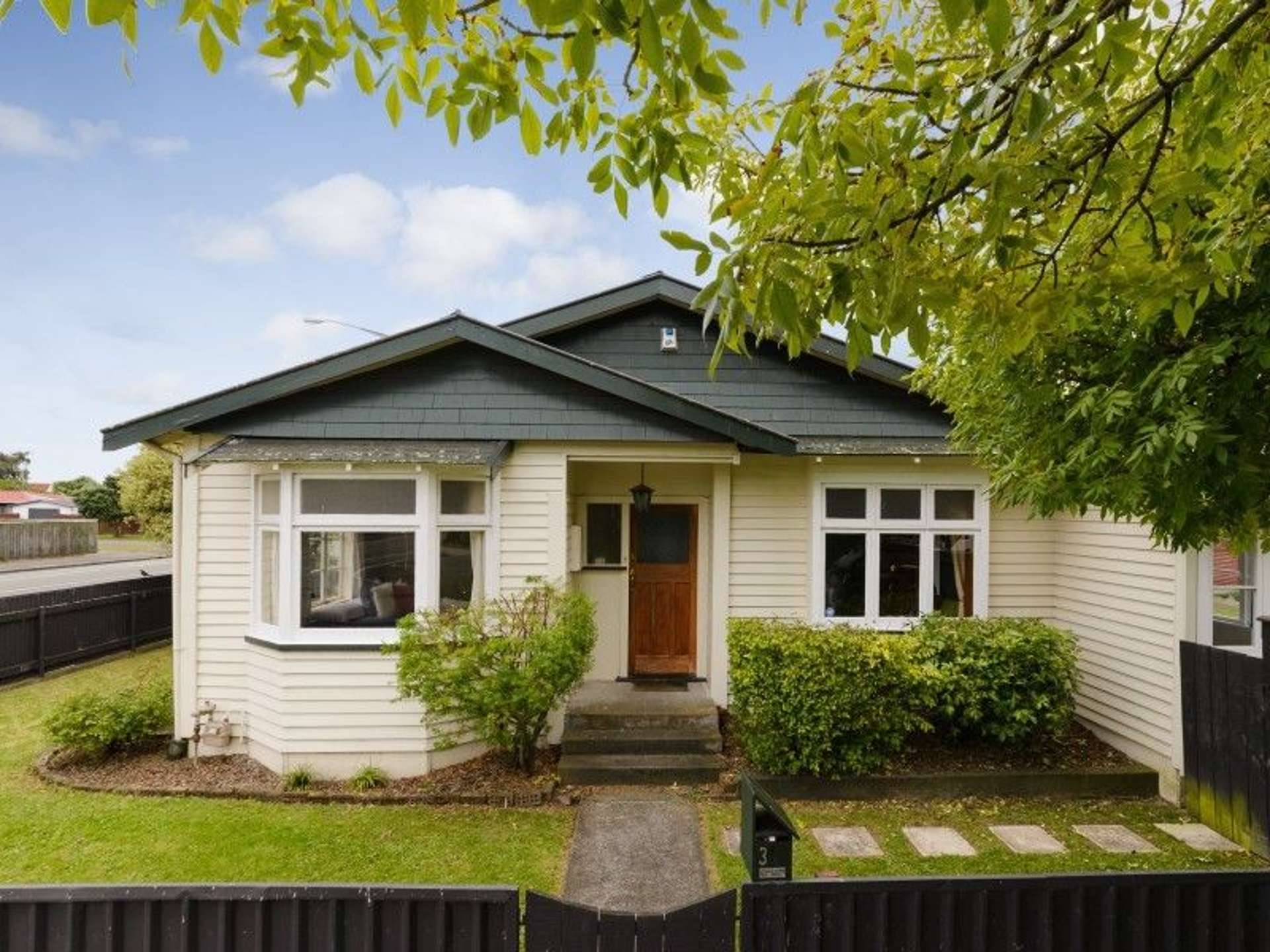 3 Argyle Avenue Takaro_0