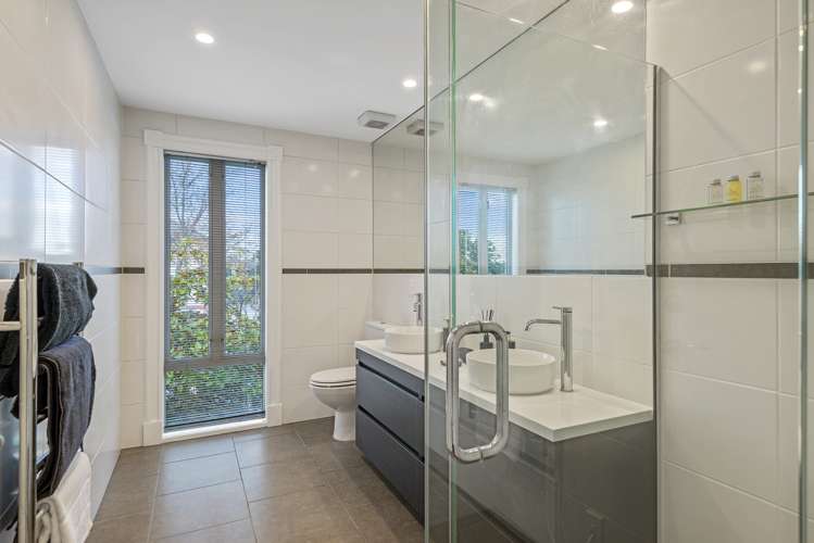 154 Merivale Lane Merivale_14