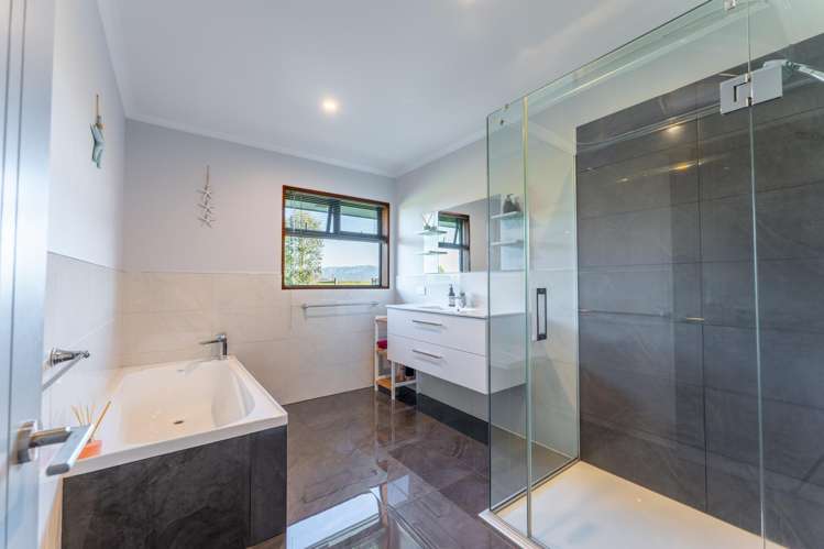 16 Campbell and Forrests Road Otaio_17