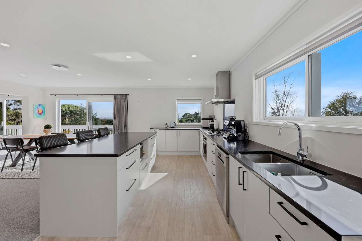 812 Inland Road_3
