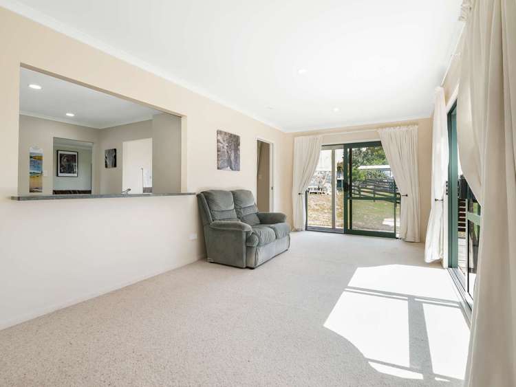 53 Tawhero Street Mamaku_15