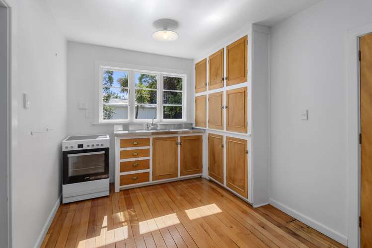 69 Wakefield Avenue Sumner_4