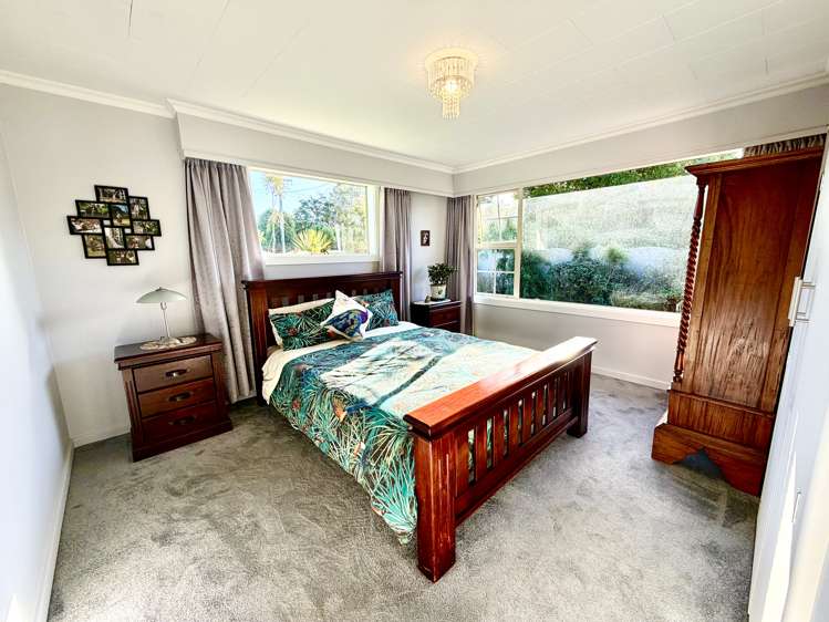 121 Grant Road_5