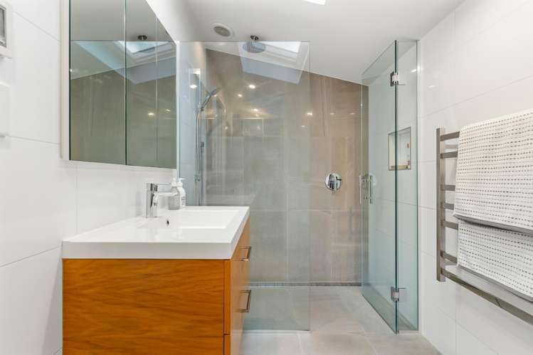 11 Logan Terrace Parnell_12
