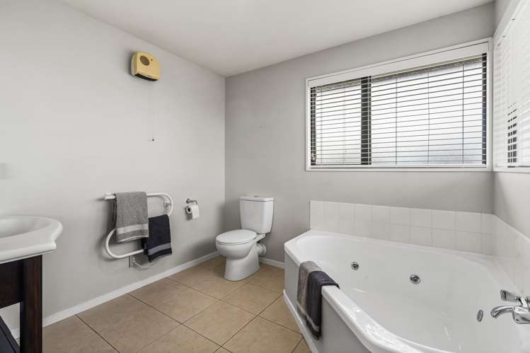 15 Lexington Place Shirley_13