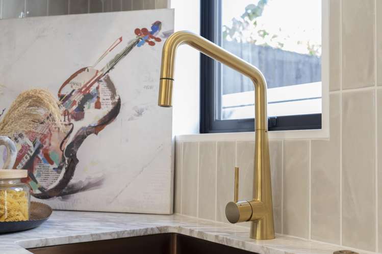 112 Beach Road Te Atatu Peninsula_10