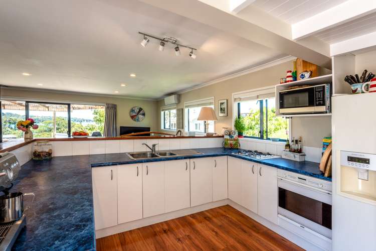 18 Marama Avenue Surfdale_6