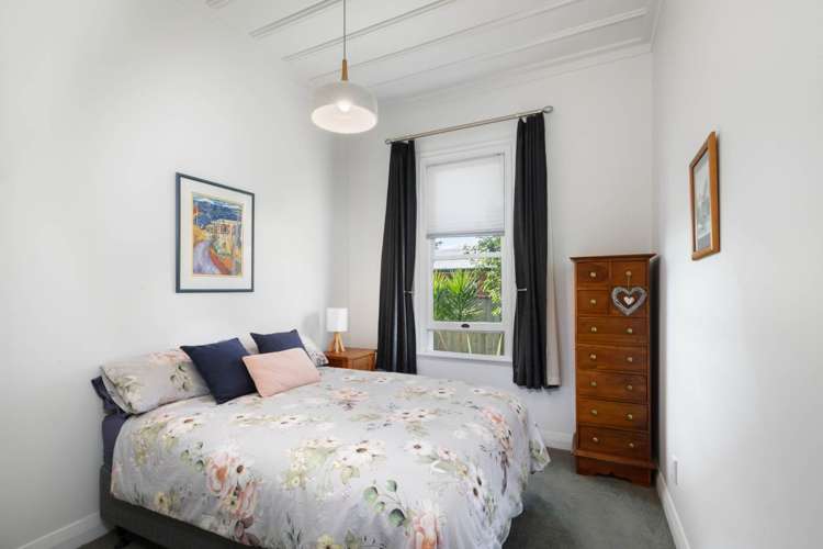 19 Sandleigh Drive Athenree_17