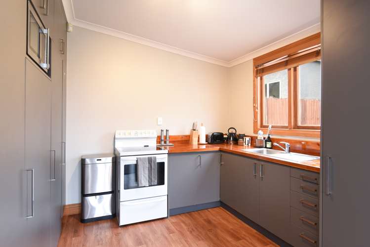 6 Coburn Avenue North East Valley_12