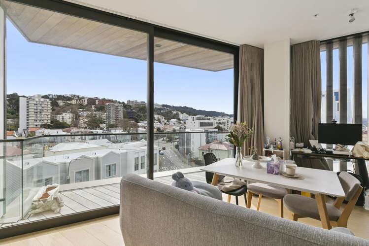 406/251 Victoria Street_3