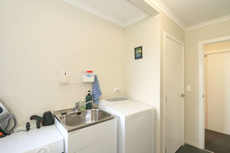 21 Sunrise Drive Seaward Bush_31