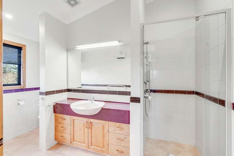 3642 Cambridge Road 11373_16