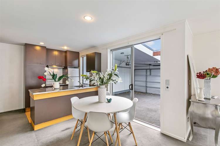 18/3 Wagener Place Mount Albert_8