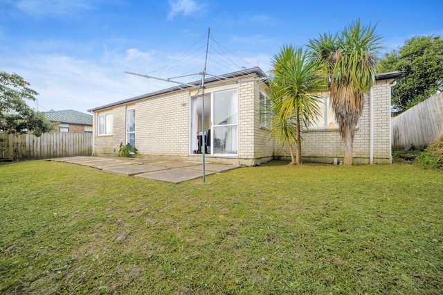 34 Woodbank Drive Glen Eden_1