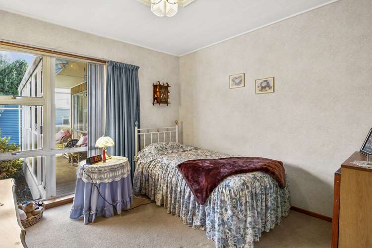 23 Middleton Road Kew_11