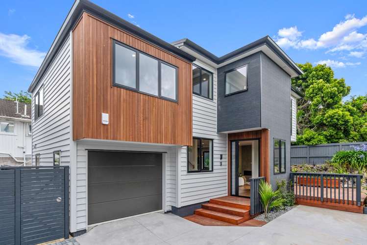 3/56 Ellerton Road Mount Eden_0