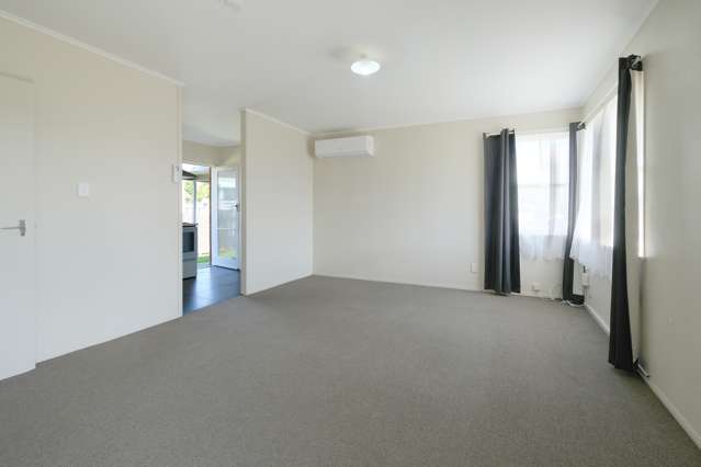 1/11 Lynette Place Mangere_3