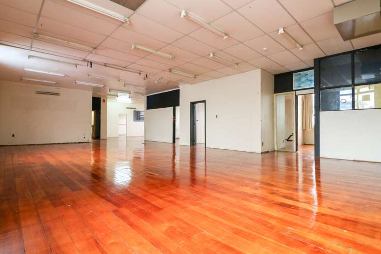 67 Broadway Avenue_0