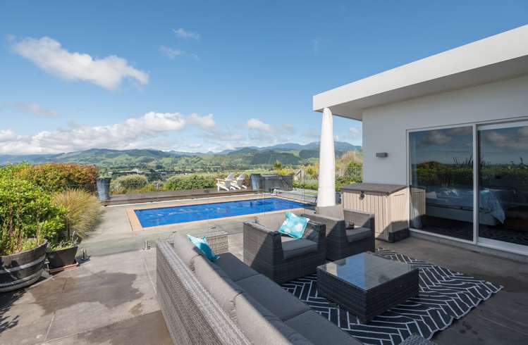 23 Katania Heights Brightwater_21