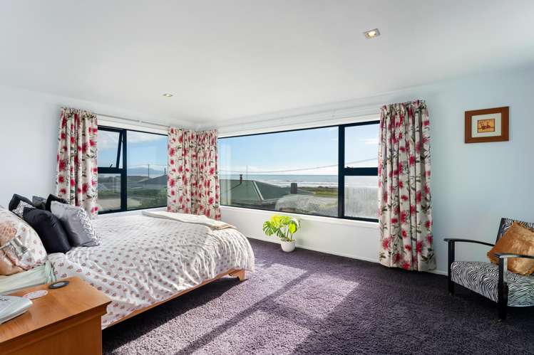 100B Marine Parade Otaki Beach_25