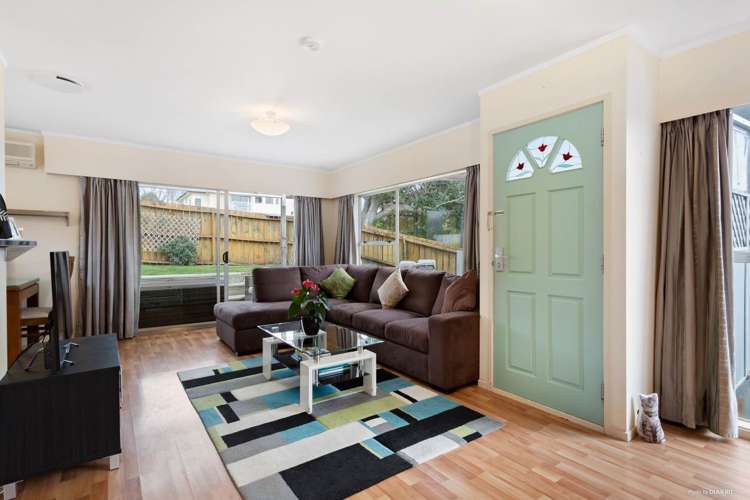 1/29 Mayall Avenue Beach Haven_2