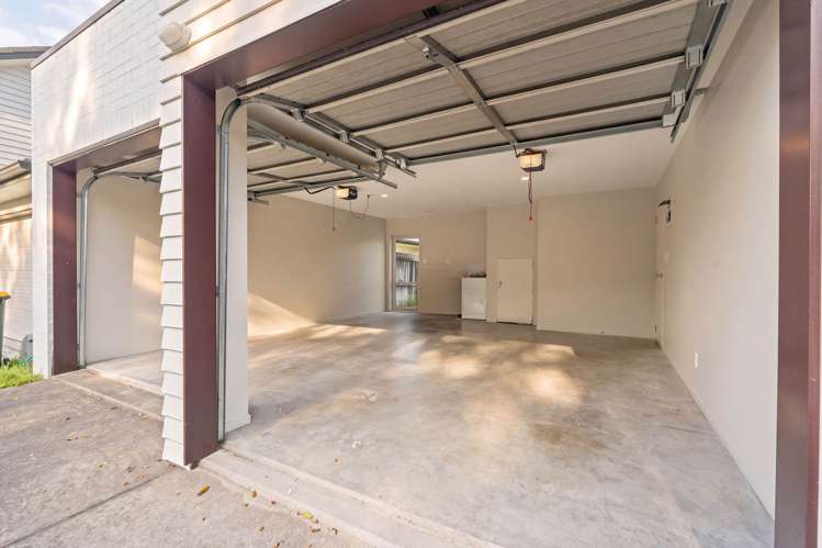 16 Phar Lap Crescent Takanini_26