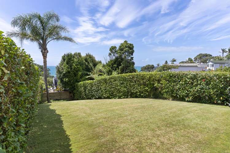 73 Churchill Road Murrays Bay_28