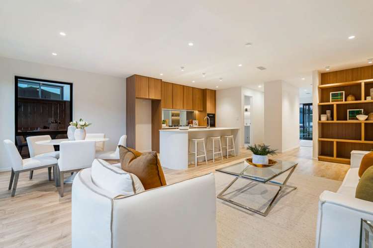 50 Tipu Crescent Wainui_1