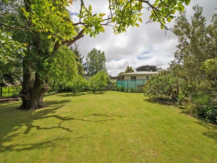 1112 Rangiotu Road Rangiotu_19