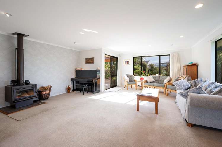 6 James Cross Place_5