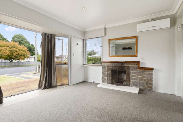 3 Mountbatten Place Papakura_6