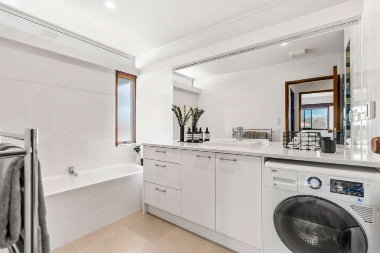 2/57 Gladstone Road Parnell_12