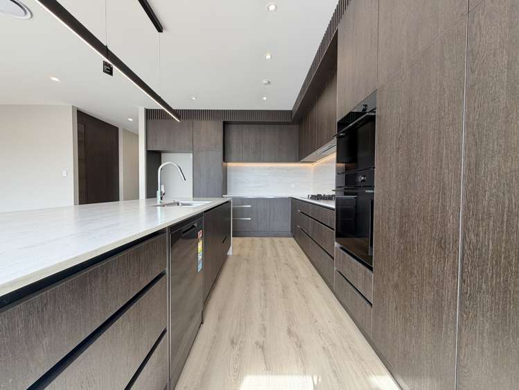 6 Lambert Road_5