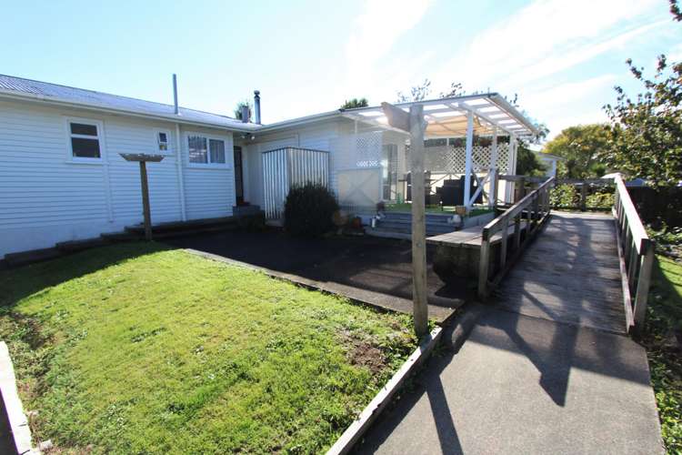 17 Grace Crescent Tokoroa_2