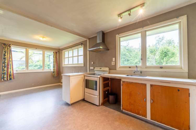 31 Avenue Road West End_10