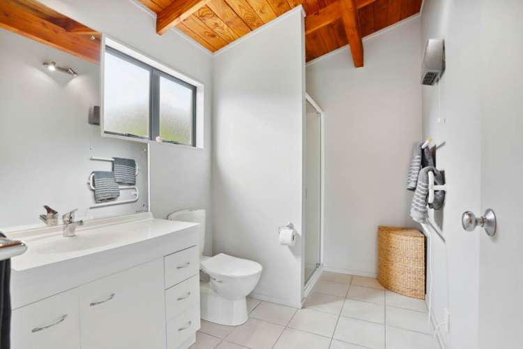 15a Taioma Crescent Te Atatu Peninsula_21