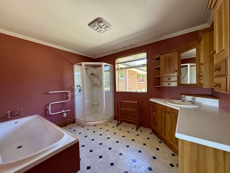 902 Fairview Road Claremont_24