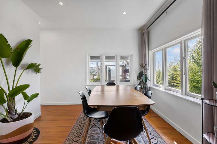 189 Godley Road Titirangi_12