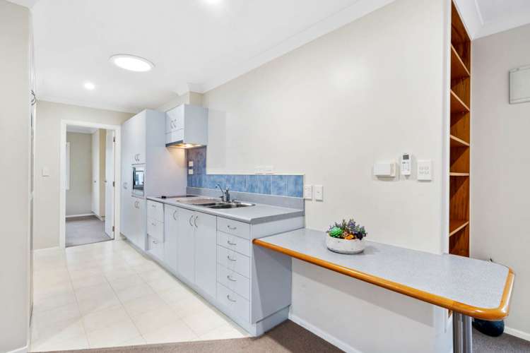 37 Parkhill Road Mellons Bay_21