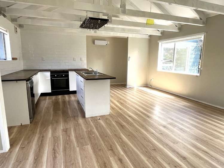 20 Moore Crescent 10114_4