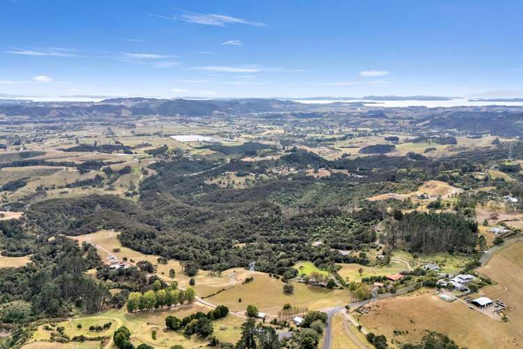 97 McGregor Road Clevedon_13