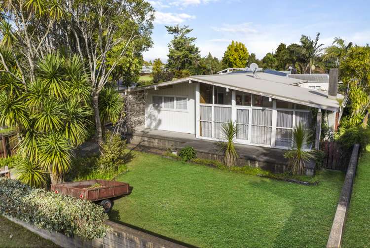 22 Brennan Avenue Te Atatu Peninsula_1