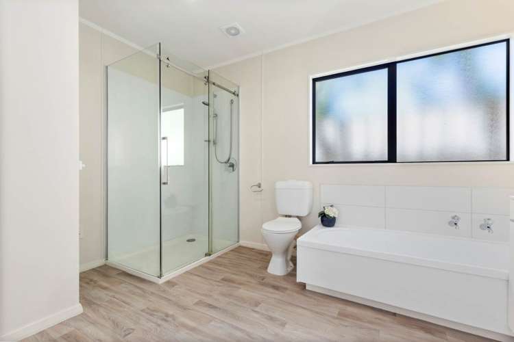 1/28 Christmas Road Manurewa_10