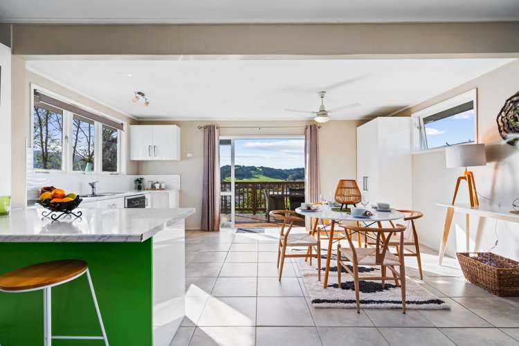 15 Mcinnes Avenue Kamo_8