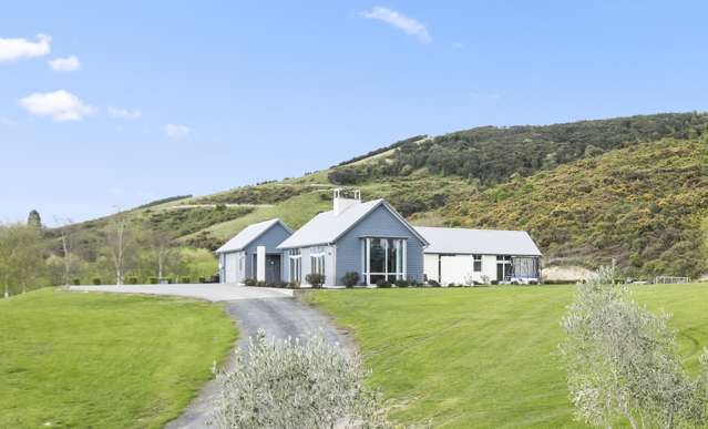 Stunning views over the Taieri Plains